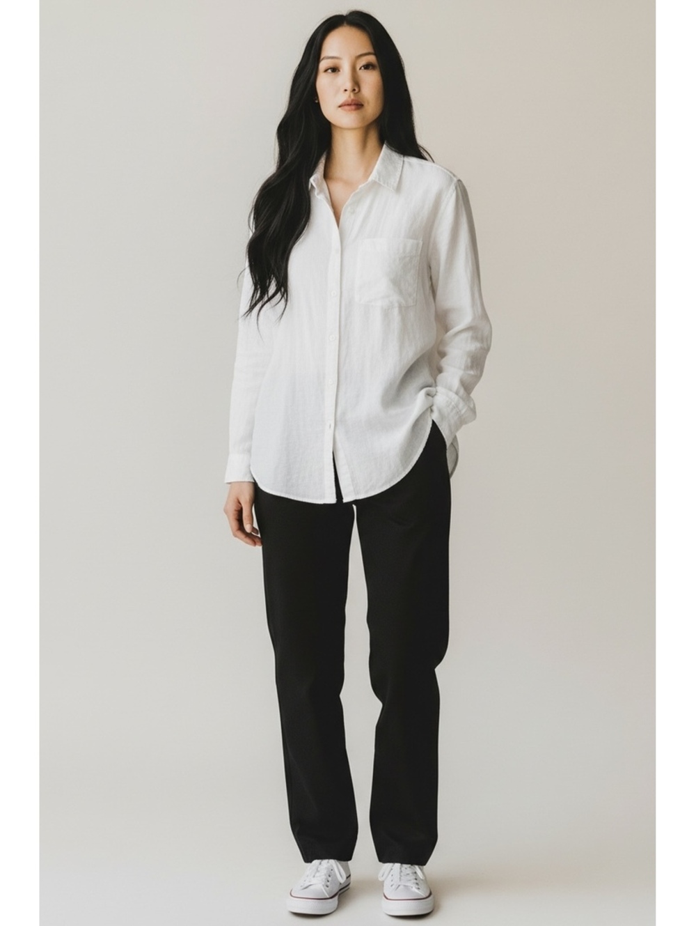 Gap White Button-Up Shirt with Chest Pocket, Size Large